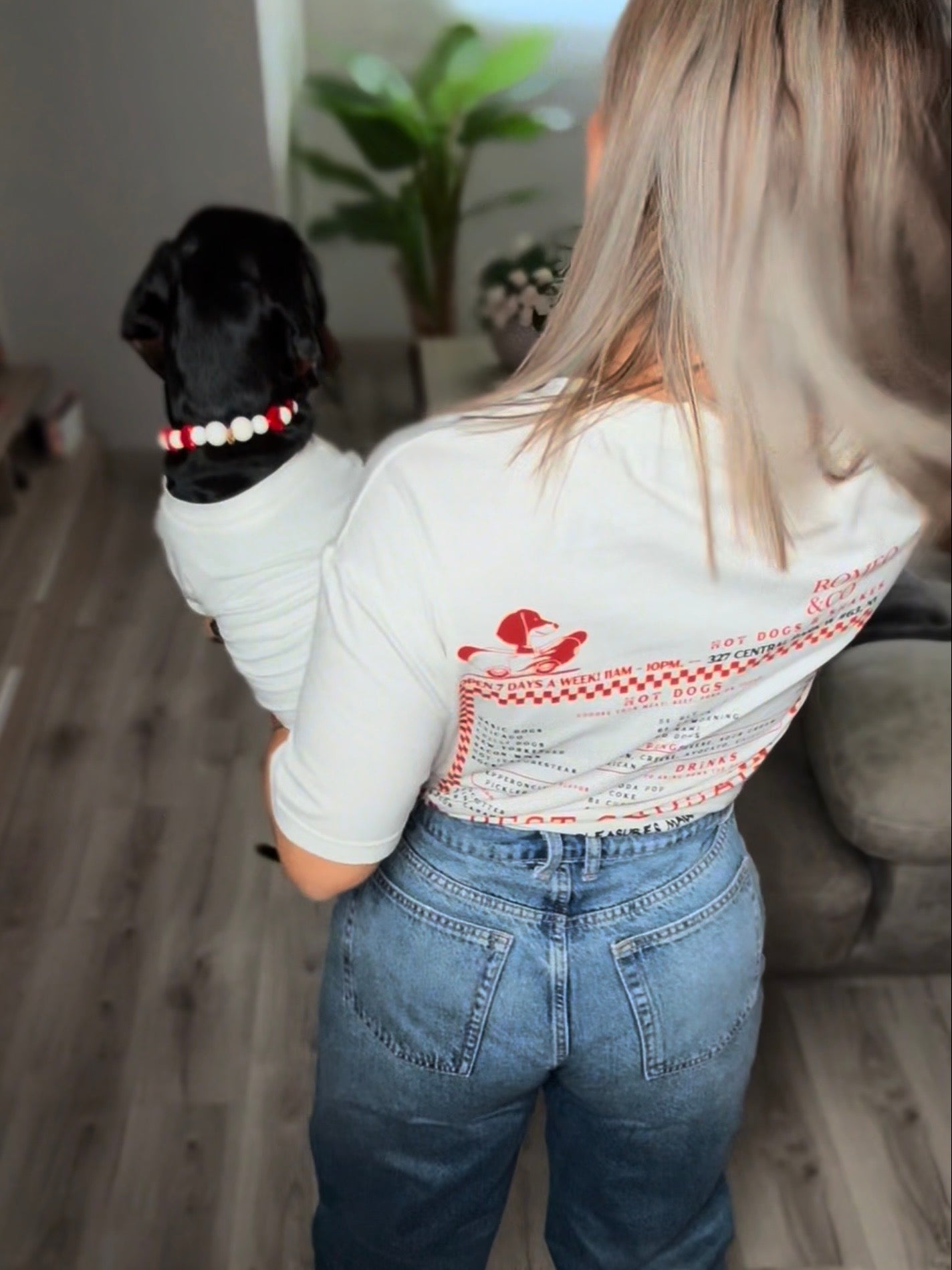 Camiseta Hotdogs & Shakes — Romeo &Co